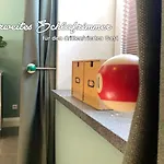 Apartmán Viel Platz, 2 Grosse Schlafzimmer, Kueche Mit Essplatz, Balkon, Nahe Centro & Arena Oberhausen (North Rhine-Westphalia)