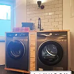 Viel Platz, 2 Grosse Schlafzimmer, Kueche Mit Essplatz, Balkon, Nahe Centro & Arena * Oberhausen (North Rhine-Westphalia)