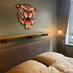 Viel Platz, 2 Grosse Schlafzimmer, Kueche Mit Essplatz, Balkon, Nahe Centro & Arena * Oberhausen (North Rhine-Westphalia)