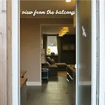 Wohnungen mit Balkon, 2 Schlafzimmer, nahe Centro&Arena