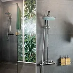 Viel Platz, 2 Grosse Schlafzimmer, Kueche Mit Essplatz, Balkon, Nahe Centro & Arena * Oberhausen (North Rhine-Westphalia)
