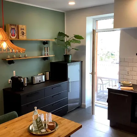 Mit Balkon, Ruhig & Zentral, Nahe Centro & Arena *