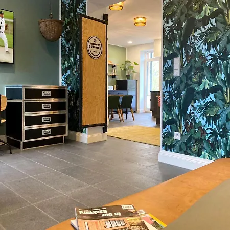 Mit Balkon, Ruhig & Zentral, Nahe Centro & Arena 아파트