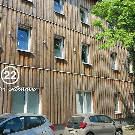 Mit Balkon, Ruhig & Zentral, Nahe Centro & Arena *