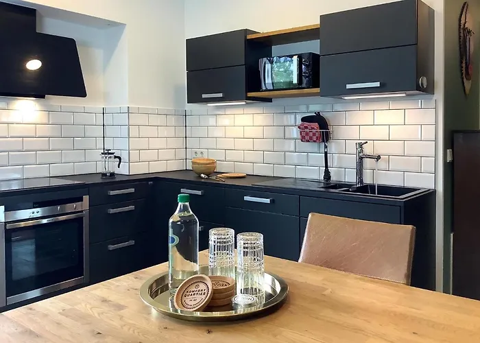 아파트 Mit Balkon, 2 Schlafzimmer, Nahe Centro & Arena