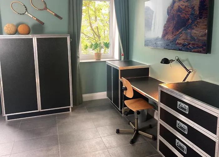 Mit Balkon, Ruhig & Zentral, Nahe Centro & Arena *