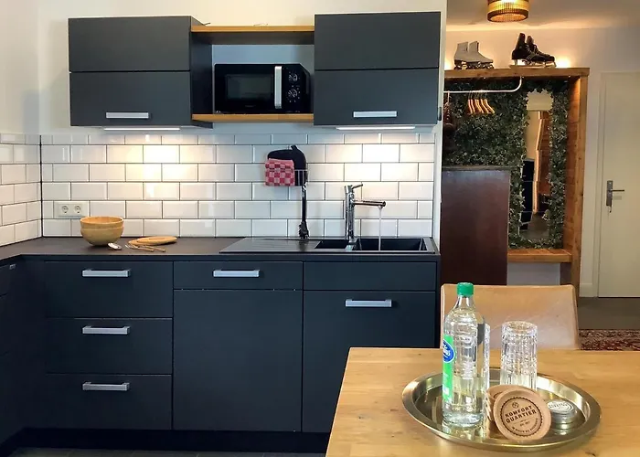 Mit Balkon, 2 Schlafzimmer, Nahe Centro & Arena شقة