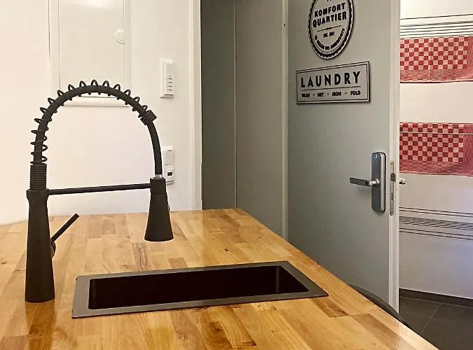 Mit Balkon, Ruhig & Zentral, Nahe Centro & Arena